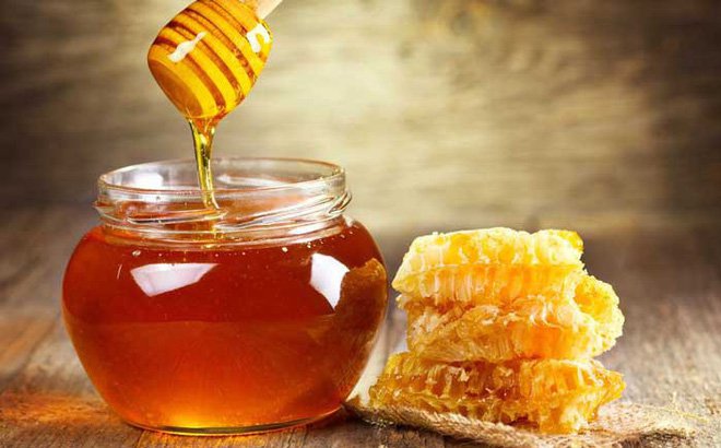 chữa viêm họng bằng mật ong